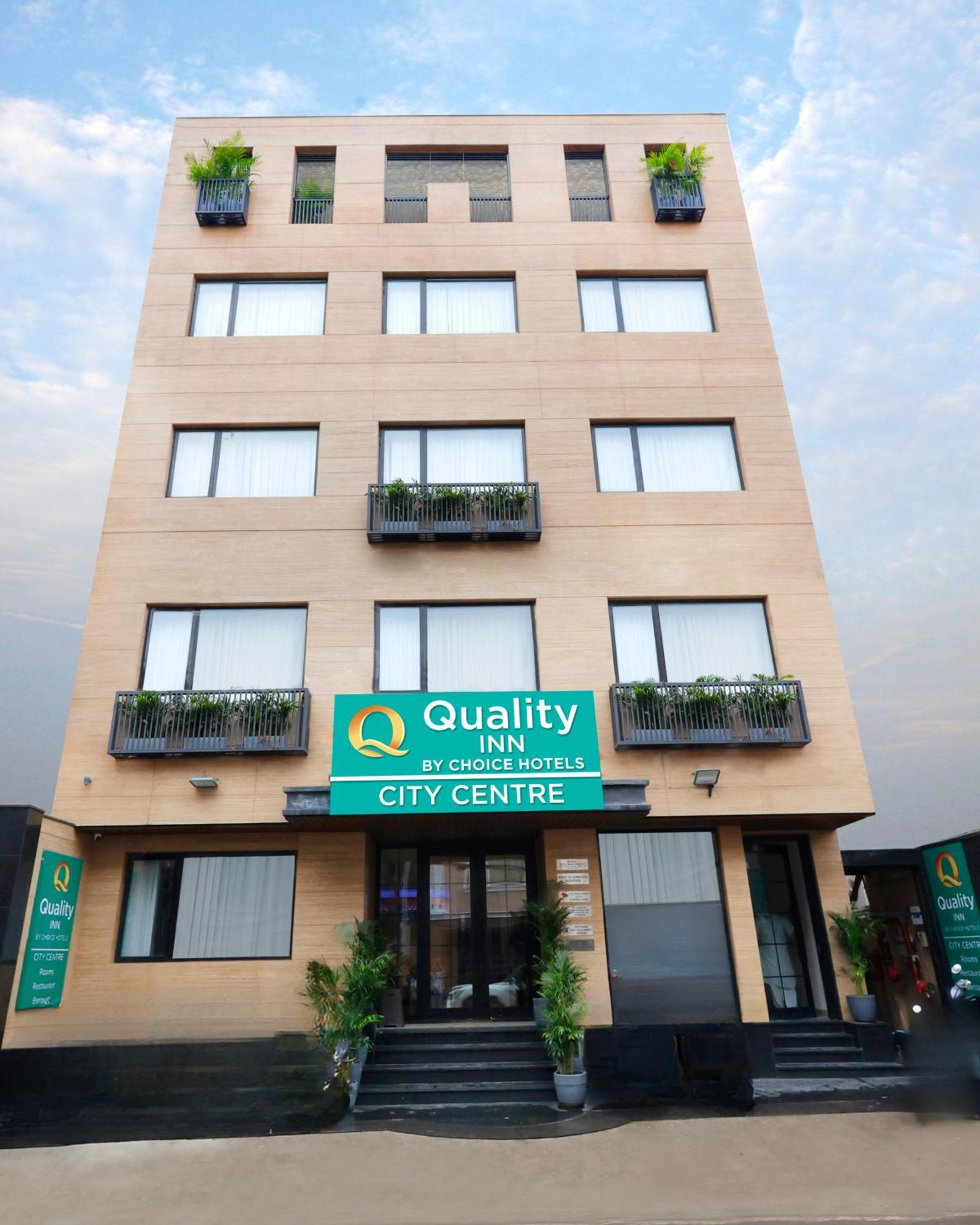 Quality Inn City Centre Βαρανάσι Εξωτερικό φωτογραφία